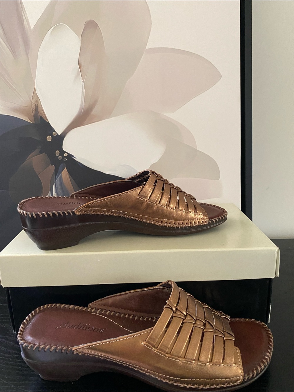Auditions Newman Bronze Leather Slide